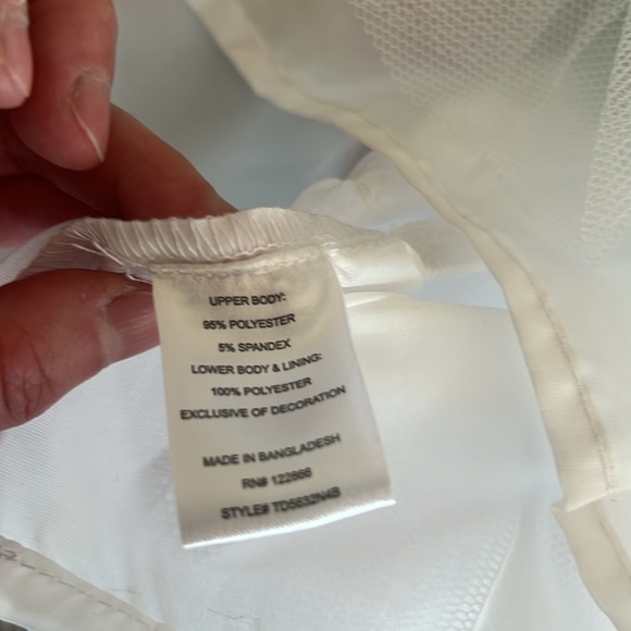 BOGO Lilt rainbow unicorn dress with petty skirt 3T - Picture 4 of 6